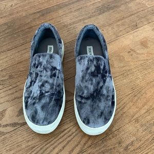 Steve Madden Velvet Slip-on Sneakers